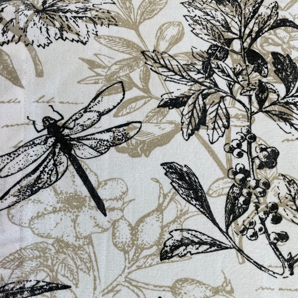 🌸3/$25 Botanical Table Runner | 14.75" x 64.25" - Picture 6 of 12